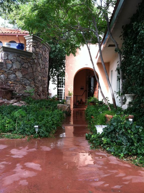 Lundeen Inn of the Arts Las Cruces Buitenkant foto